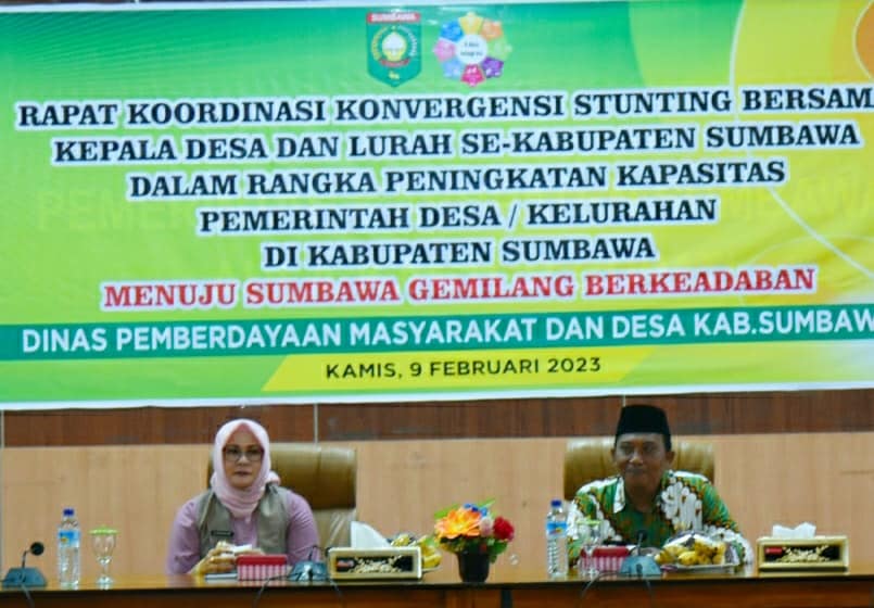 Wakil bupati Sumbawa membuka rapat koordinasi konvergensi stunting bersama 157 Kades dan 8 Lurah se-kabupaten Sumbawa tahun 2023
