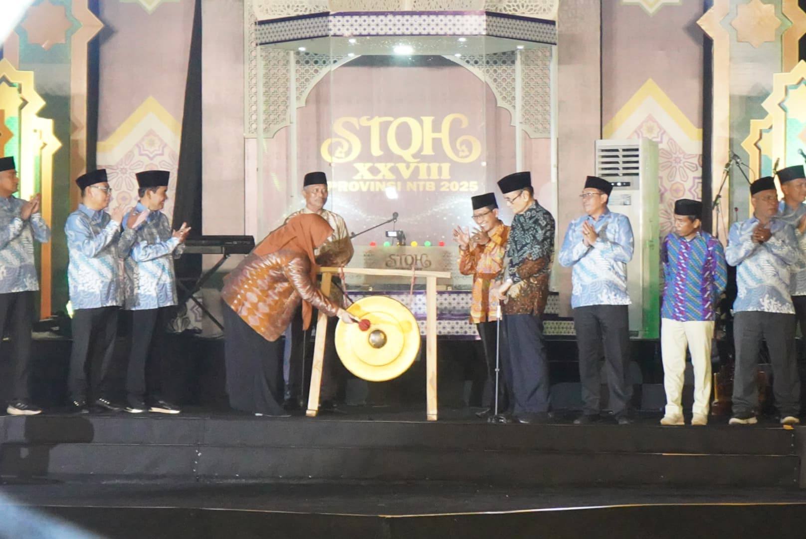 Wagub NTB Resmi Membuka STQH ke-28 Tingkat Provinsi NTB Tahun 2025 di Sumbawa