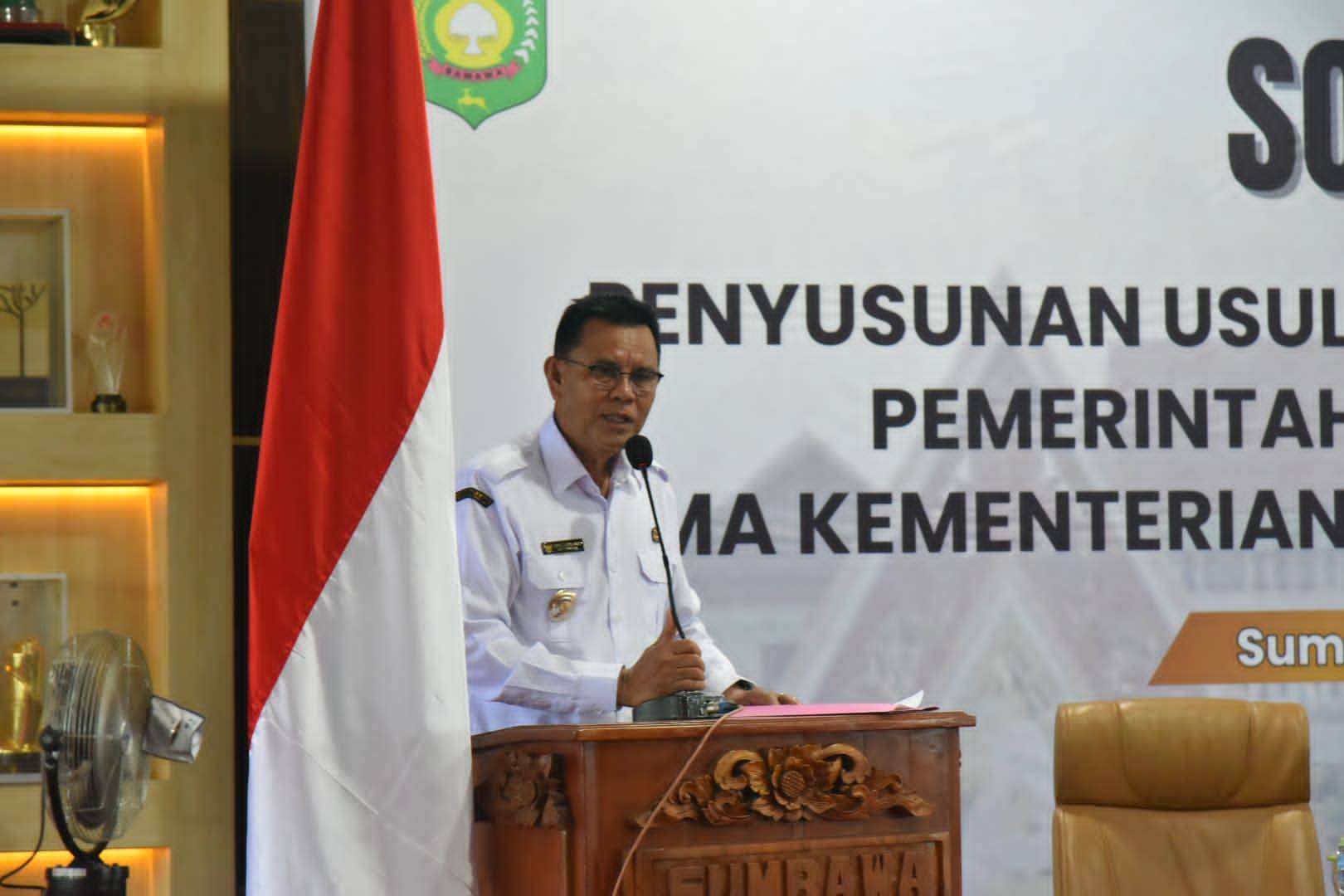 BUPATI SUMBAWA TEKANKAN PENTINGNYA OPTIMALISASI DANA APBN DAN CSR UNTUK PEMBANGUNAN DAERAH