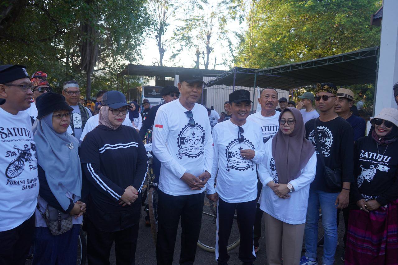 Pemkab Sumbawa Meriahkan HUT ke-3 PUSAKA Samawa dan Bank NTB Syariah dengan Semangat Budaya dan Kebersamaan