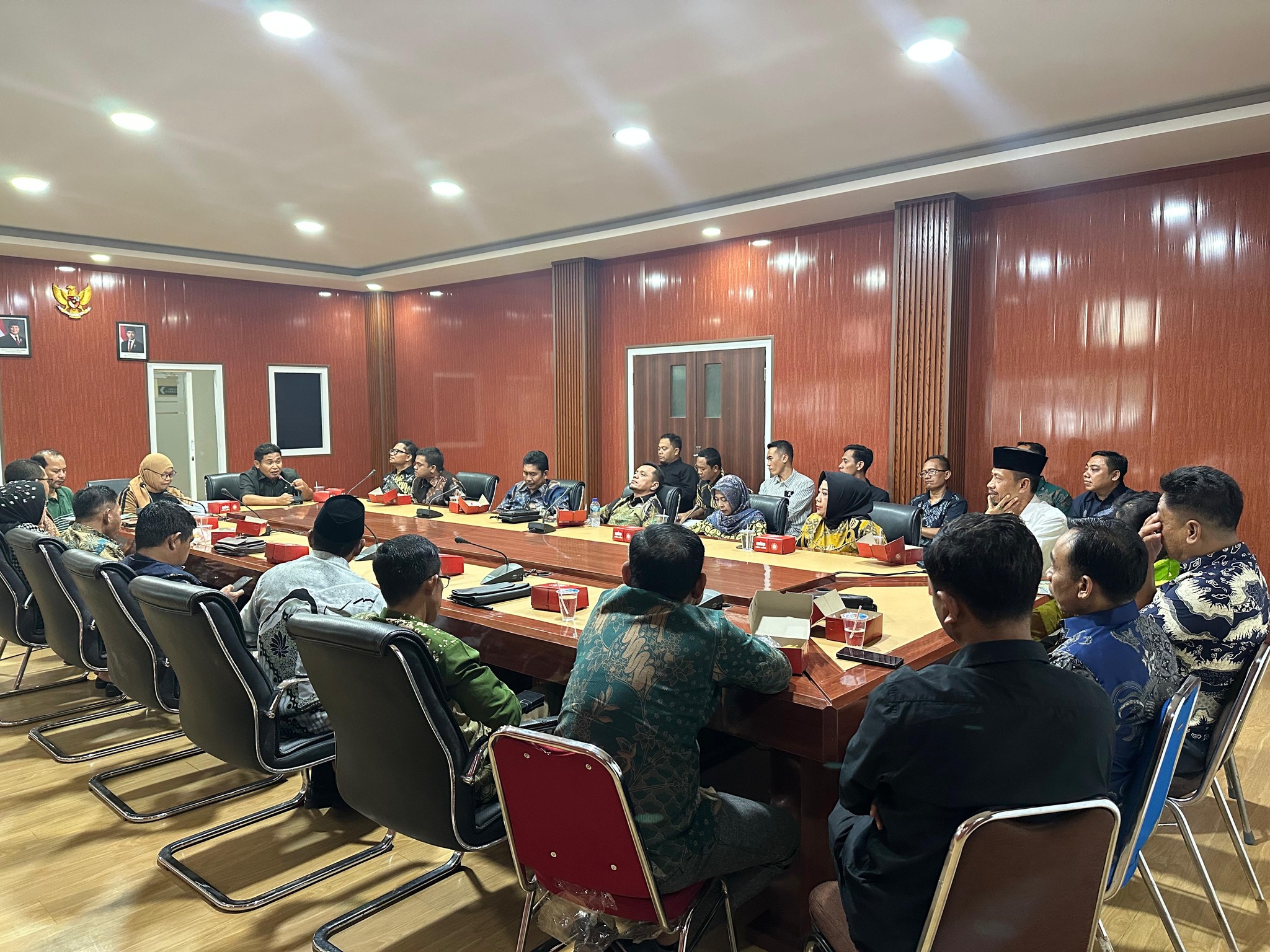 Pemkab Sumbawa Koordinasi Penyertaan Modal ke PT BPR NTB (Perseroda) untuk Program UPLAND