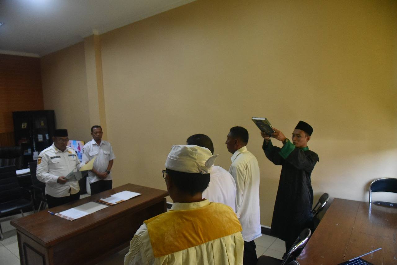 Pemkab Sumbawa Lantik Guru Fungsional Ahli Pertama, Perkuat Komitmen Tingkatkan Mutu Pendidikan