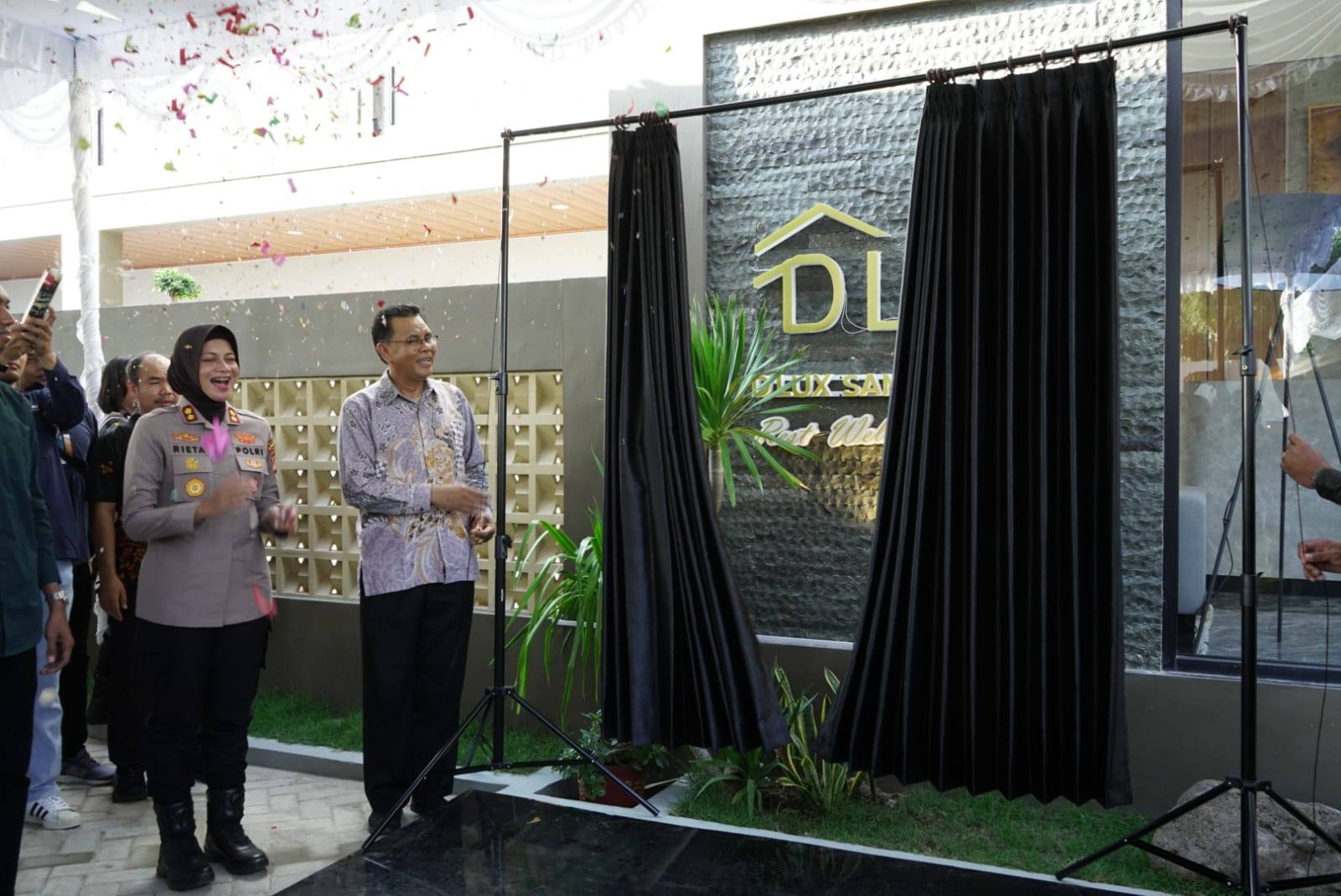 Bupati Sumbawa Resmikan Grand Opening Hotel D’Lux, Dorong Pertumbuhan Pariwisata dan Investasi Daerah