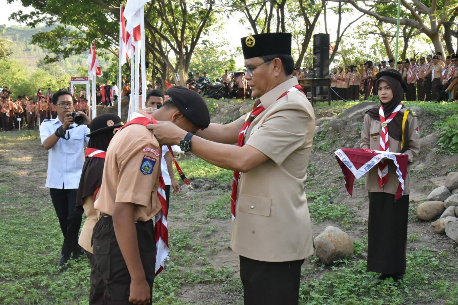 Bupati Sumbawa Buka Jambore Cabang 2025: Bentuk Generasi Muda yang Disiplin dan Berkarakter