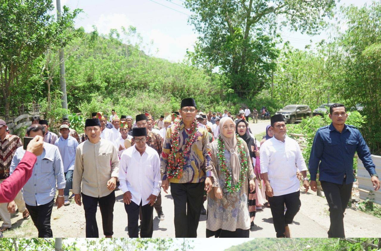 Bupati Sumbawa Tinjau Langsung Kondisi Jalan Rusak di Orong Telu: “Sepuluh Hari, PUPR Harus Mulai Bergerak”
