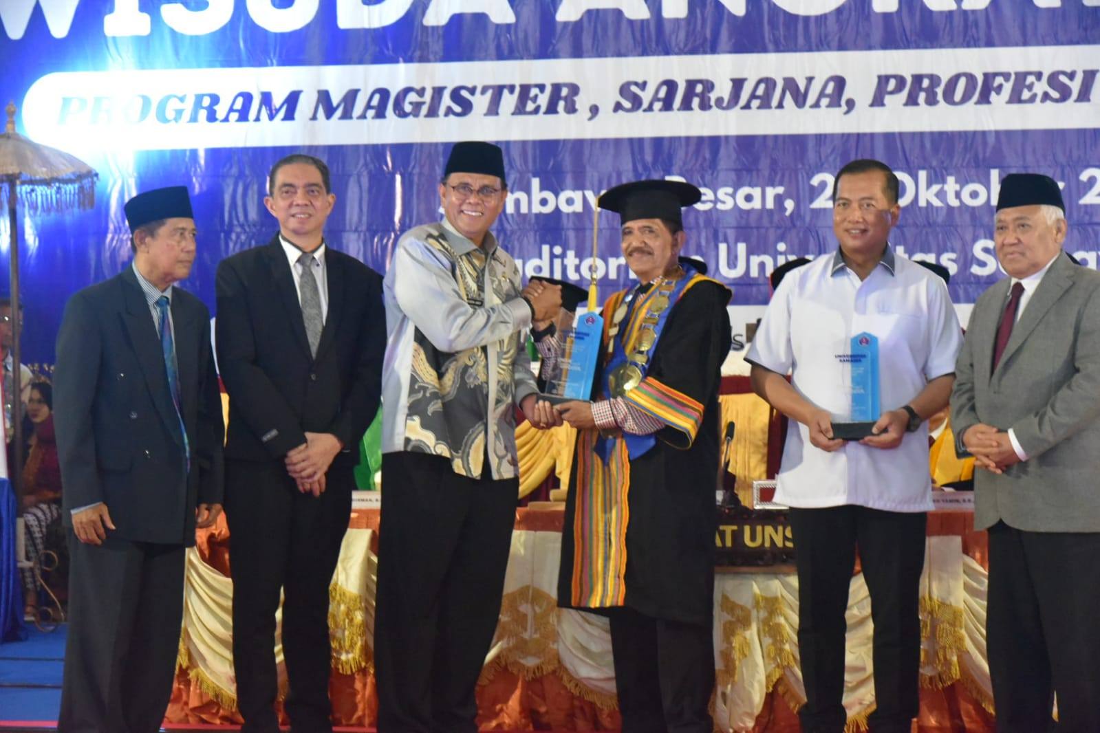 Gubernur NTB dan Bupati Sumbawa Hadiri Wisuda Universitas Samawa ke-XXII: Dorong Lulusan Jadi Agen Perubahan dan Pembangunan Daerah