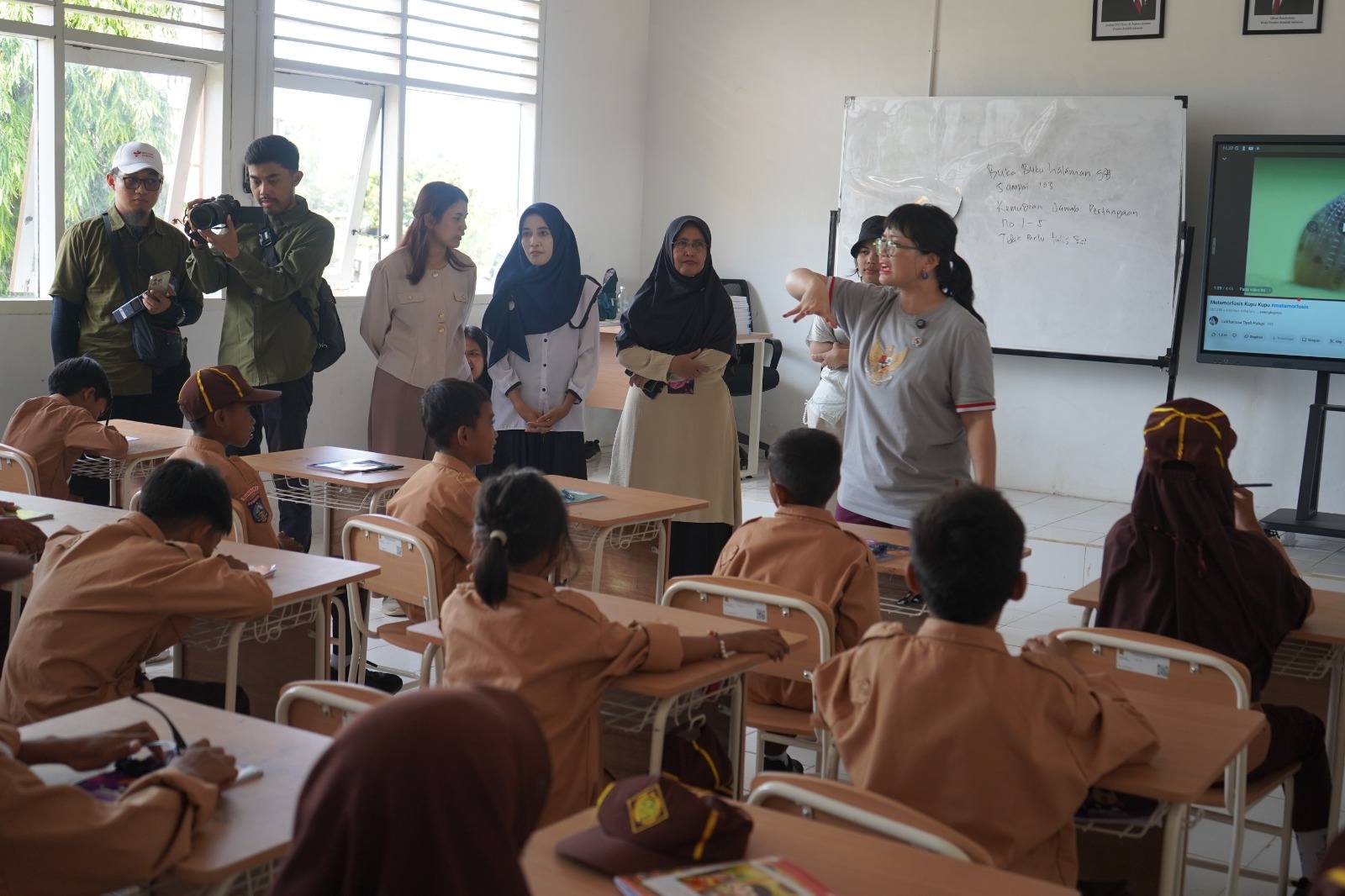 Tingkat Pendidikan Penduduk Kabupaten Sumbawa Tahun 2025 Mengalami Perbaikan