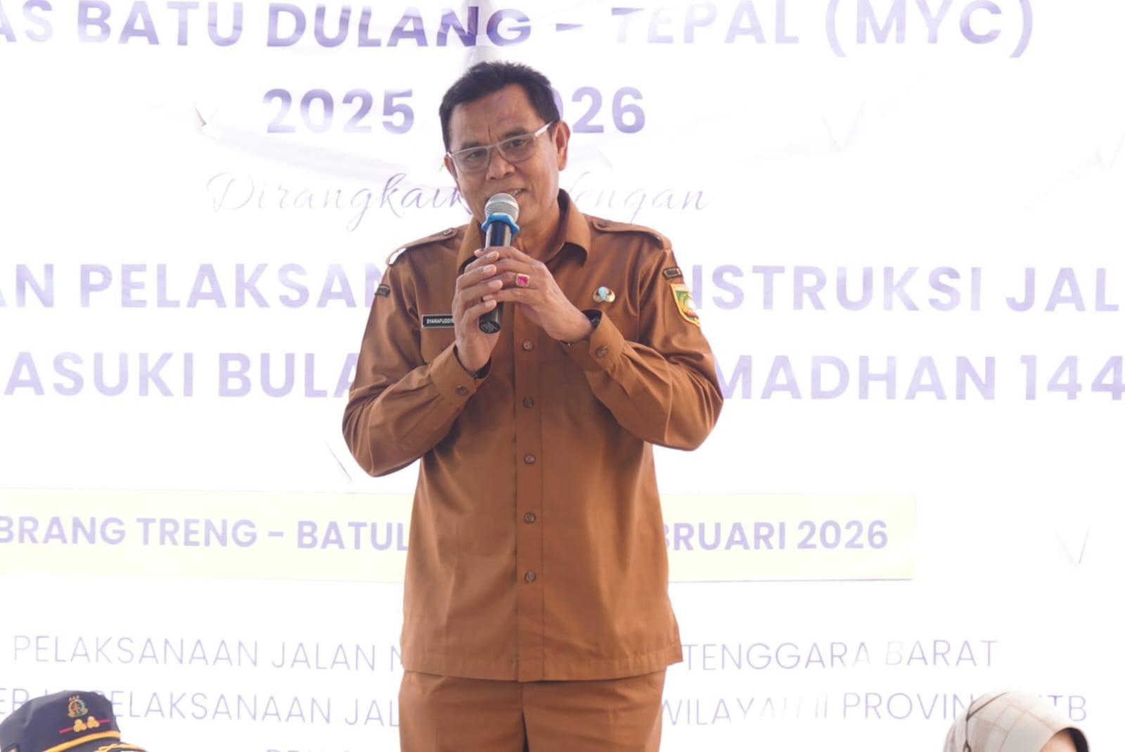 Perkuat Konektivitas Wilayah Selatan, Bupati Sumbawa Launching Preservasi Jalan Batu Dulang–Tepal