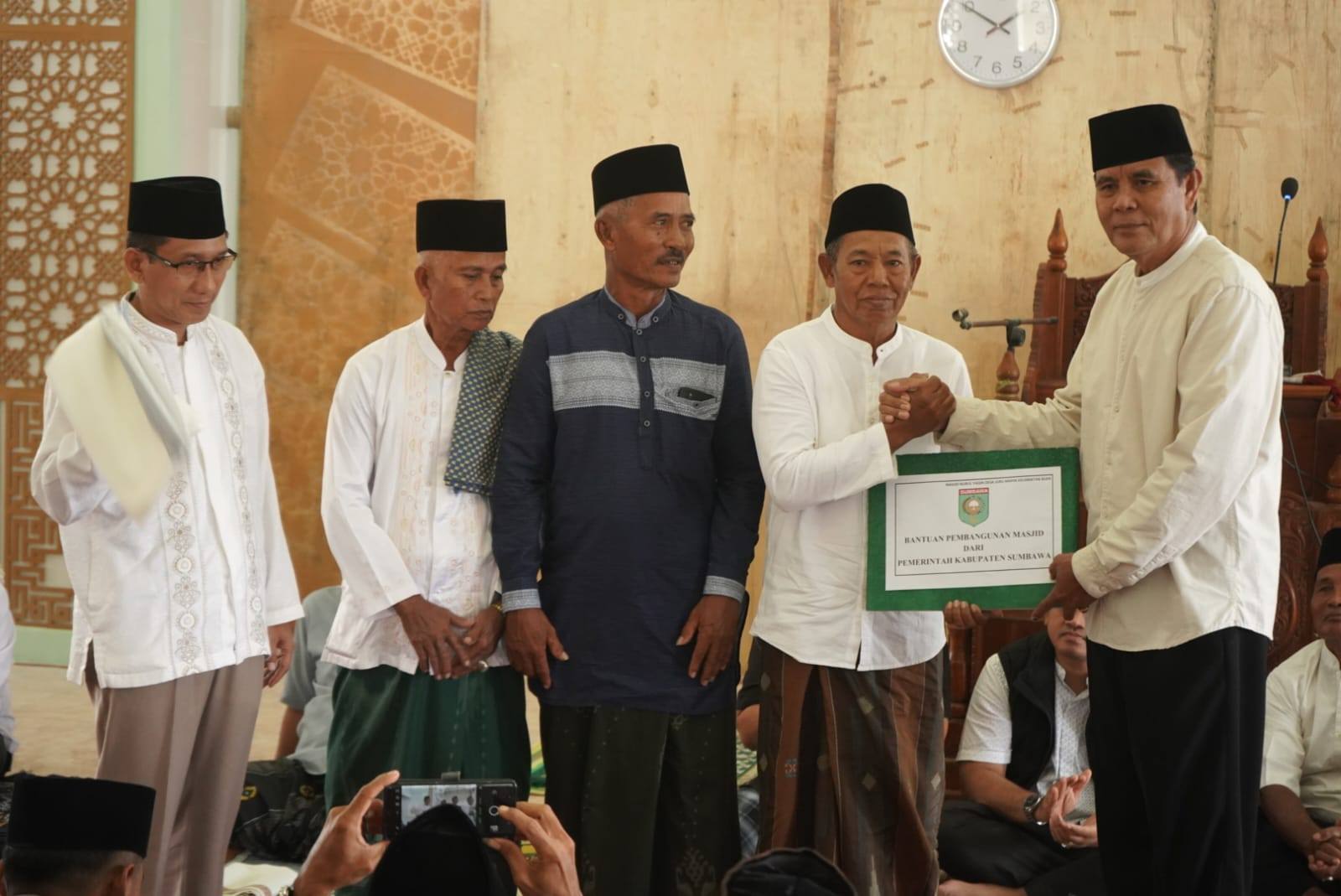 Safari Ramadan Jadi Momentum Refleksi Setahun Kepemimpinan, Bupati Sumbawa Tegaskan Arah Pembangunan Tetap Terukur