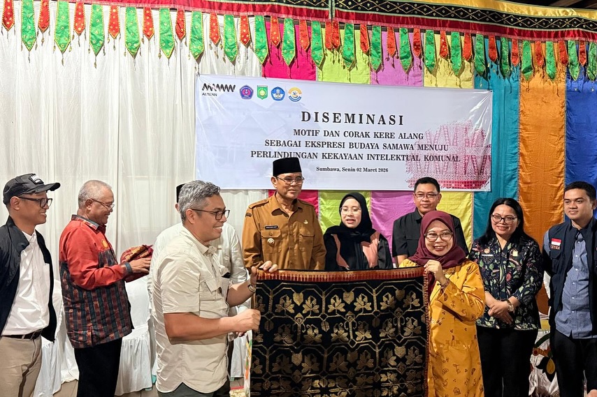 Bupati Sumbawa Buka Diseminasi Motif Kere Alang, Dorong Perlindungan Kekayaan Intelektual Komunal