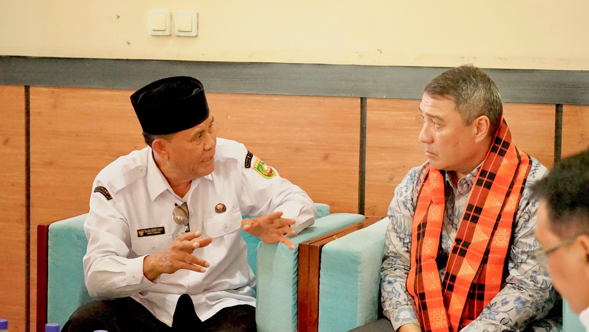 BUKA PINTU DUNIA UNTUK SUMBAWA: PEMKAB JEMPUT PELUANG INVESTASI DAN TEKNOLOGI BERSAMA DUTA BESAR KAZAKHSTAN