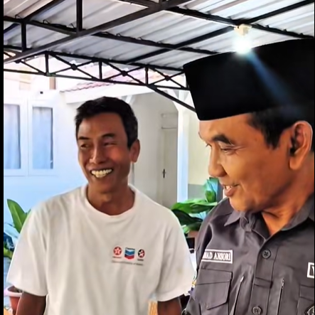 Wakil Bupati Sumbawa Sarapan Bersama Petugas Persampahan, Beri Apresiasi untuk Garda Terdepan Kebersihan Daerah