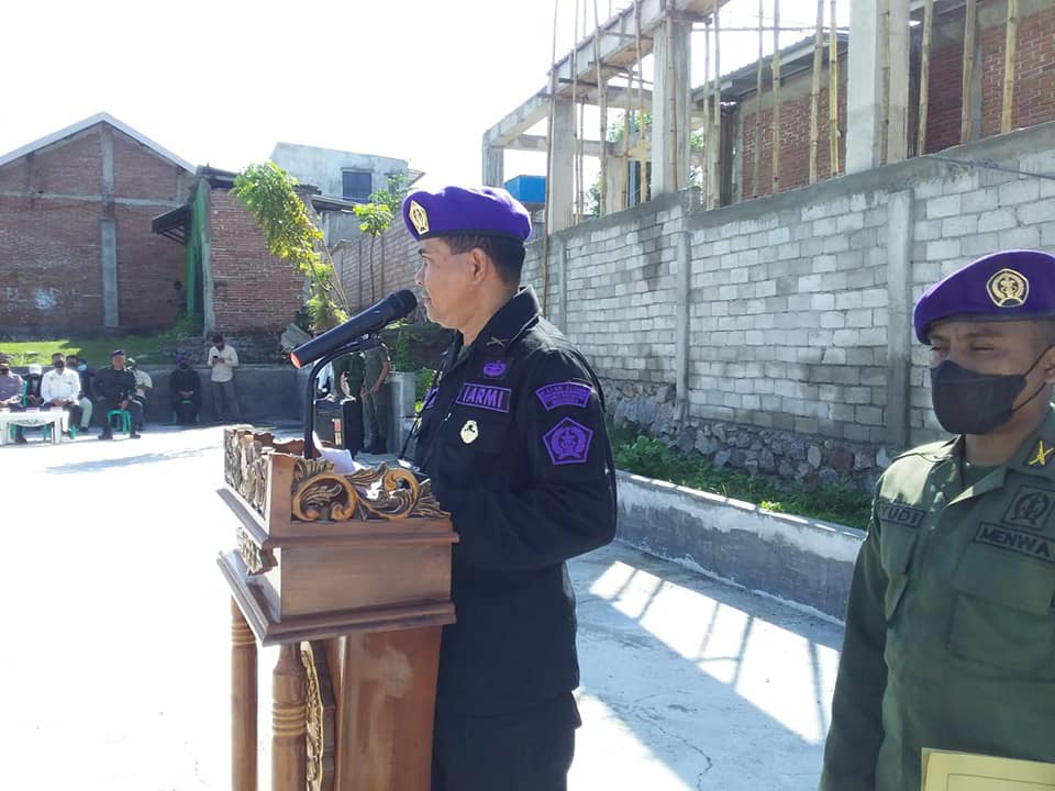 KASAT POL PP KABUPATEN SUMBAWA BUKA PRA PENDIDIKAN DASAR MILITER RESIMEN MAHASISWA