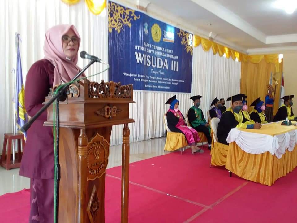 WAKIL BUPATI SUMBAWA HADIR PADA ACARA WISUDA STIKES GRIYA HUSADA