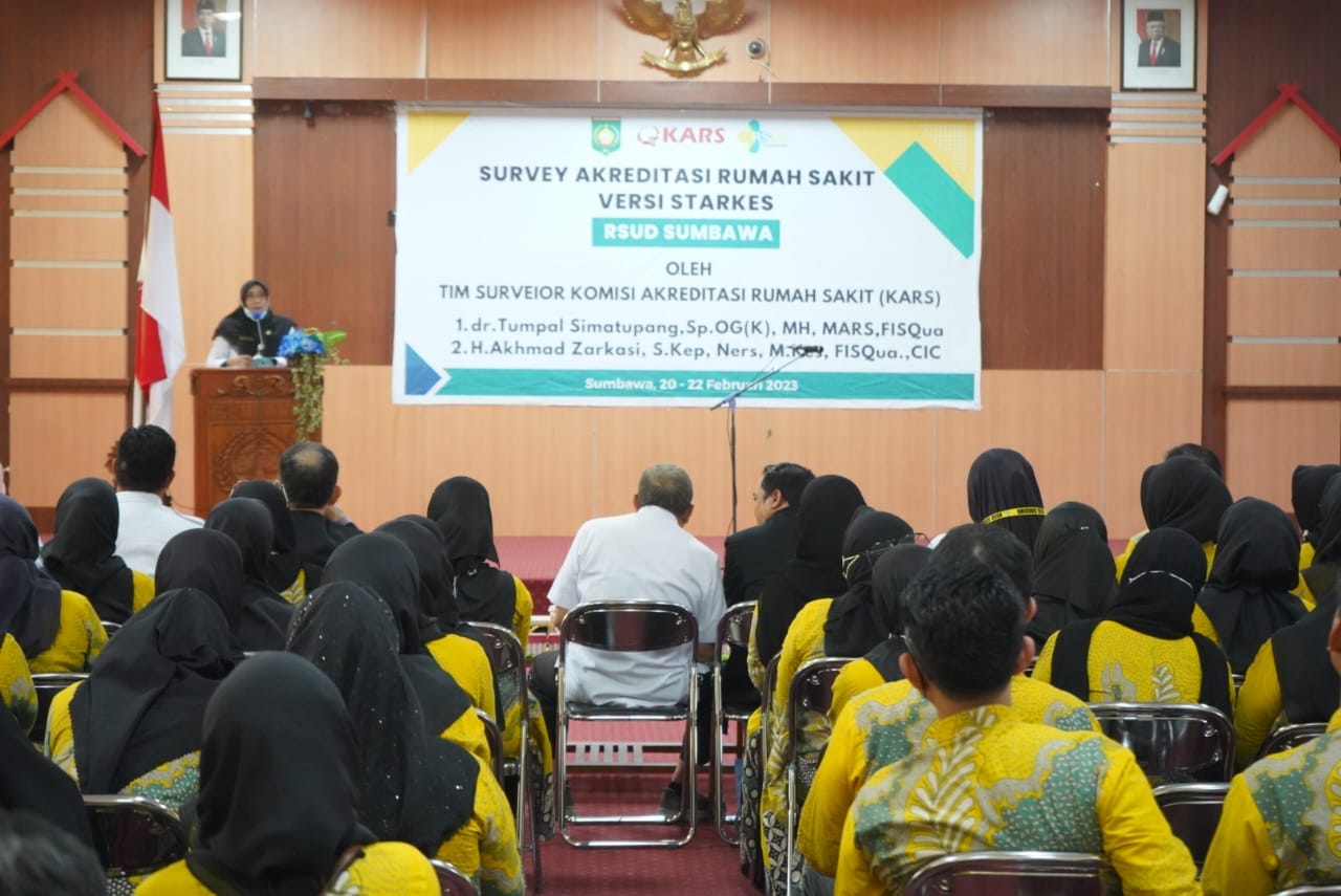 SURVEY AKREDITASI RUMAH SAKIT VERSI STARKES  RSUD SUMBAWA OLEH TIM SURVEIOR KOMOSI AKREDITASI RUMAH SAKIT (KARS)