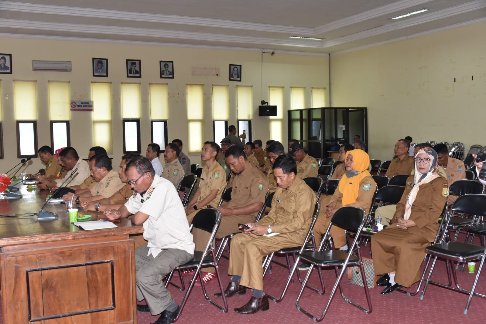 PENINGKATAN KAPASITAS APARATUR SATLINMAS DESA / KELURAHAN DI KABUPATEN SUMBAWA
