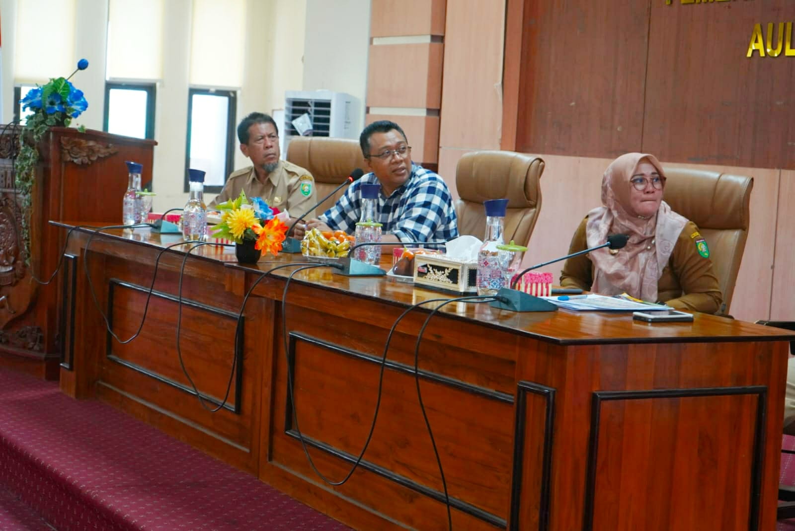 GUBERNUR NTB PIMPIN LANGSUNG RAPAT KOORDINASI  PERSIAPAN MXGP TAHUN 2023 