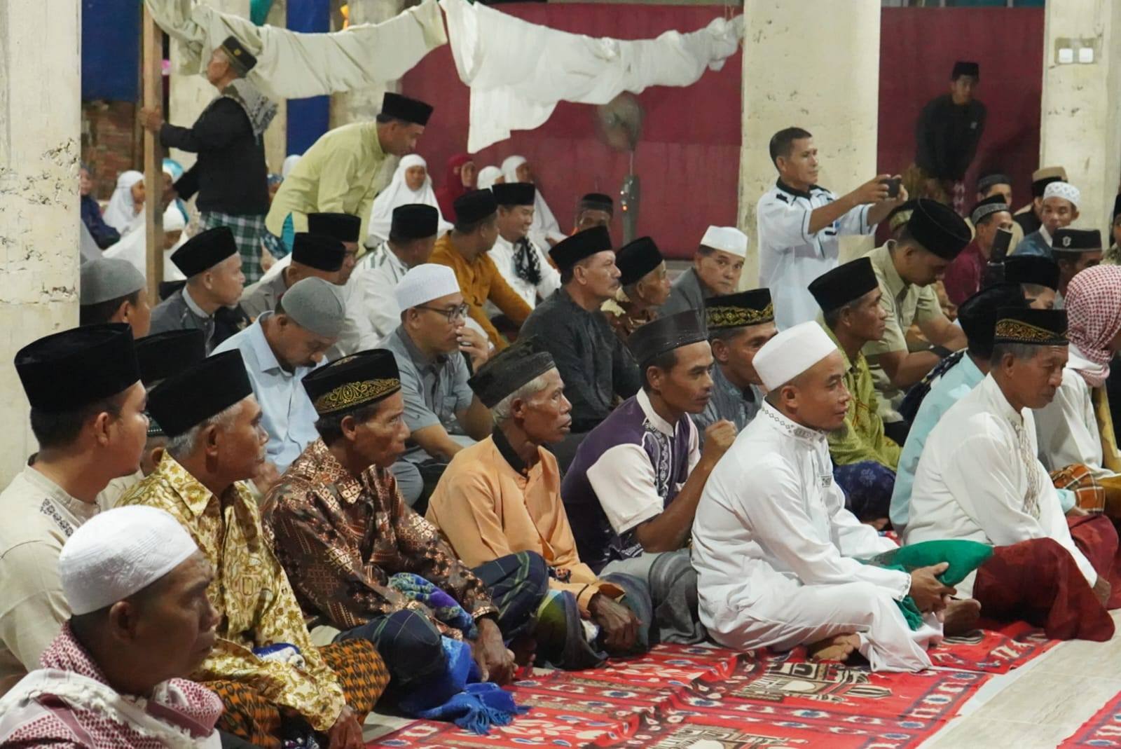 Bupati Sumbawa Gelar Safari Ramadhan di Masjid Nurul Iman Dusun Hijrah 2, Kecamatan Lape