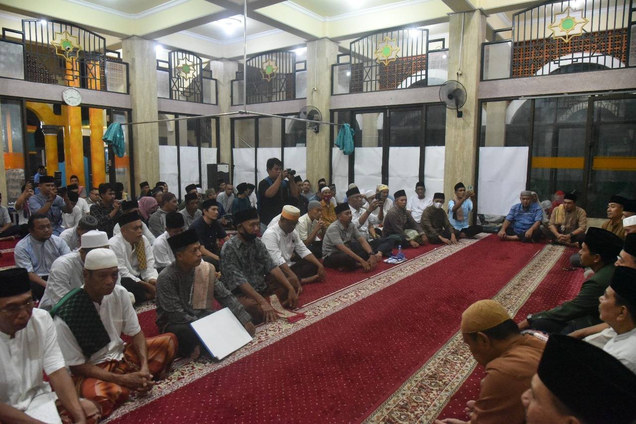 Wakil Bupati Sumbawa Safari Ramadhan di Masjid Nurul Iman, Kelurahan Lempeh