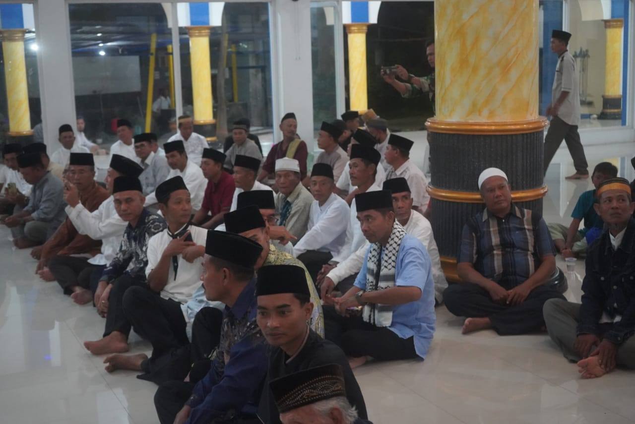 Bupati Sumbawa Gelar Halal Bihalal di Kecamatan Utan, Ajak Masyarakat Perkuat Persatuan dan Iman