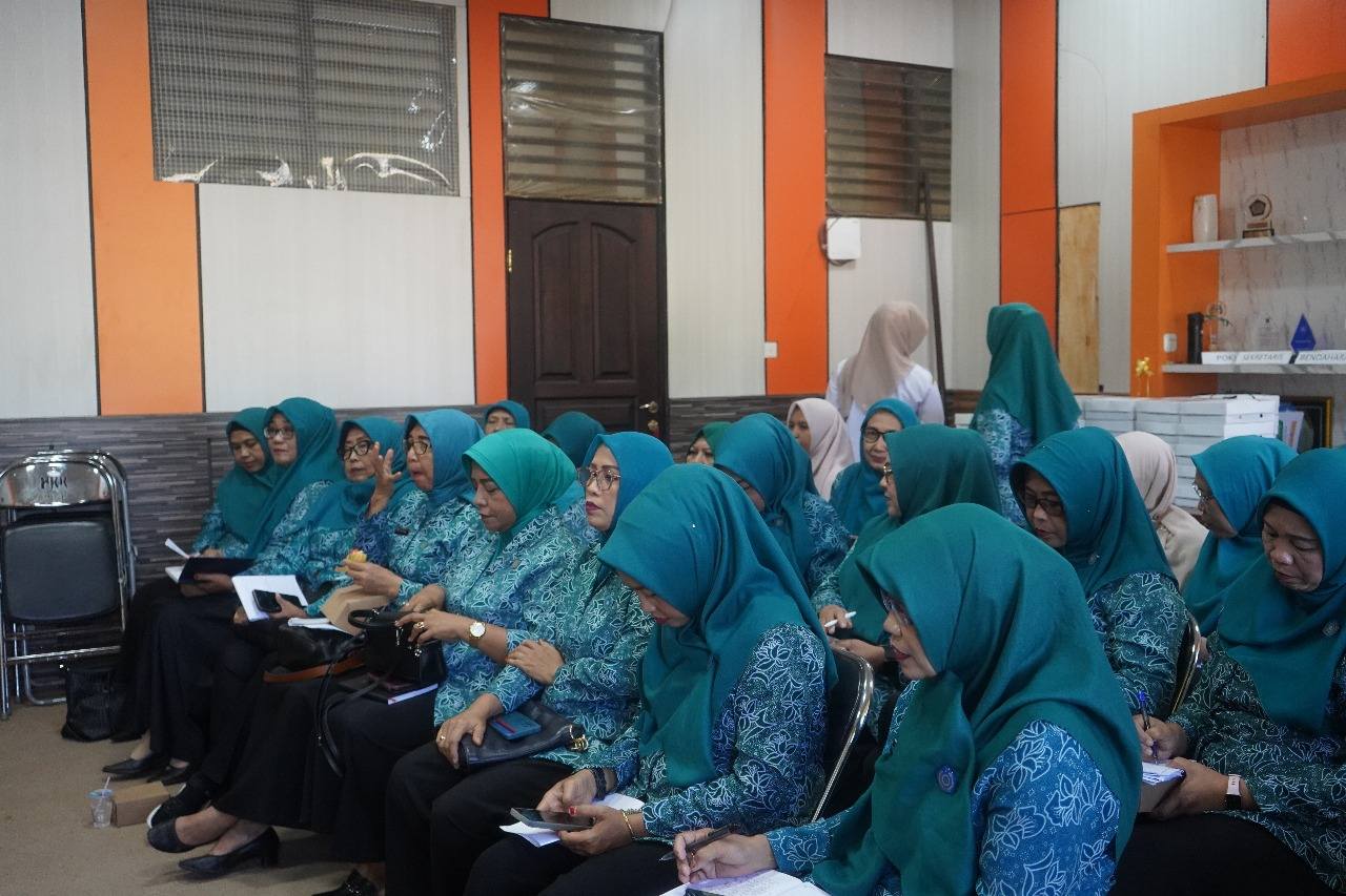 Rapat Rutin dan Persiapan HKG ke 35