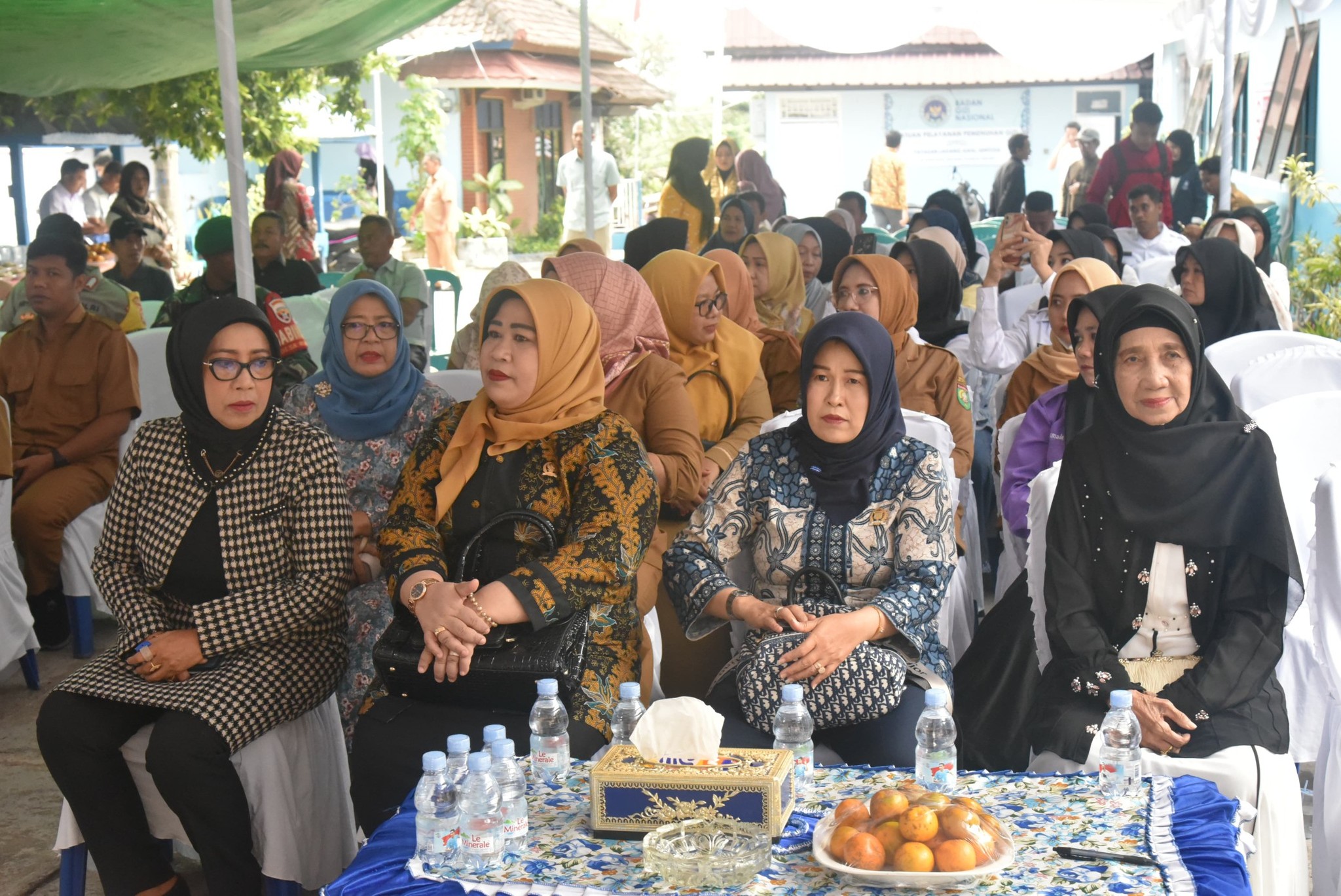 Peresmian Dapur MBG Oleh Bupati Sumbawa Ir. H. Syarafuddin jarot, MP