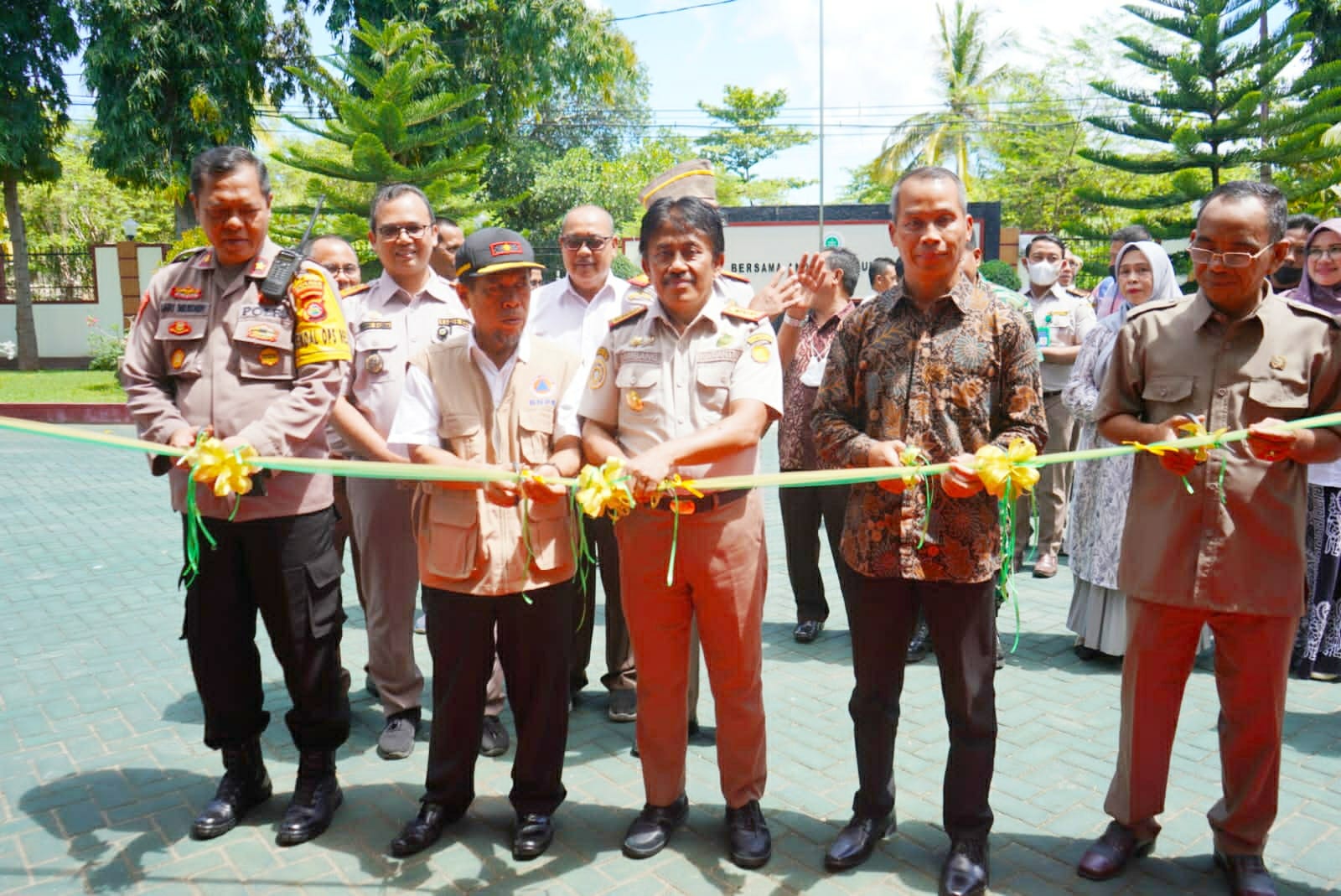 AKSELERASI EKSPOR KOMODITAS PERTANIAN PULAU SUMBAWA DAN PERESMIAN KANTOR STASIUN KARANTINA PERTANIAN KELAS 1 SUMBAWA BESAR