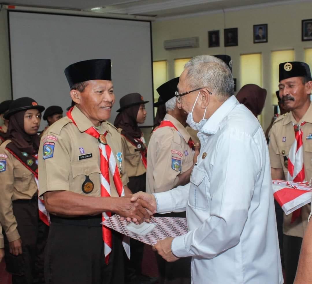 PELEPASAN PESERTA JAMBORE NASIONAL XI KONTINGEN CABANG SUMBAWA KWARTIR DAERAH NUSA TENGGARA BARAT.