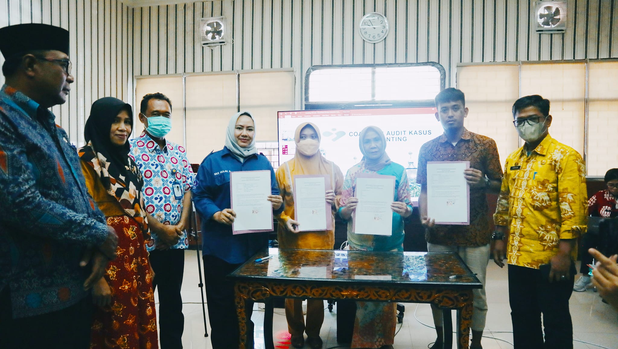 RAPAT KOORDINASI AUDIT KASUS STUNTING (AKS) dan REKONSILIASI STUNTING TINGKAT KABUPATEN SUMBAWA TAHUN 2022