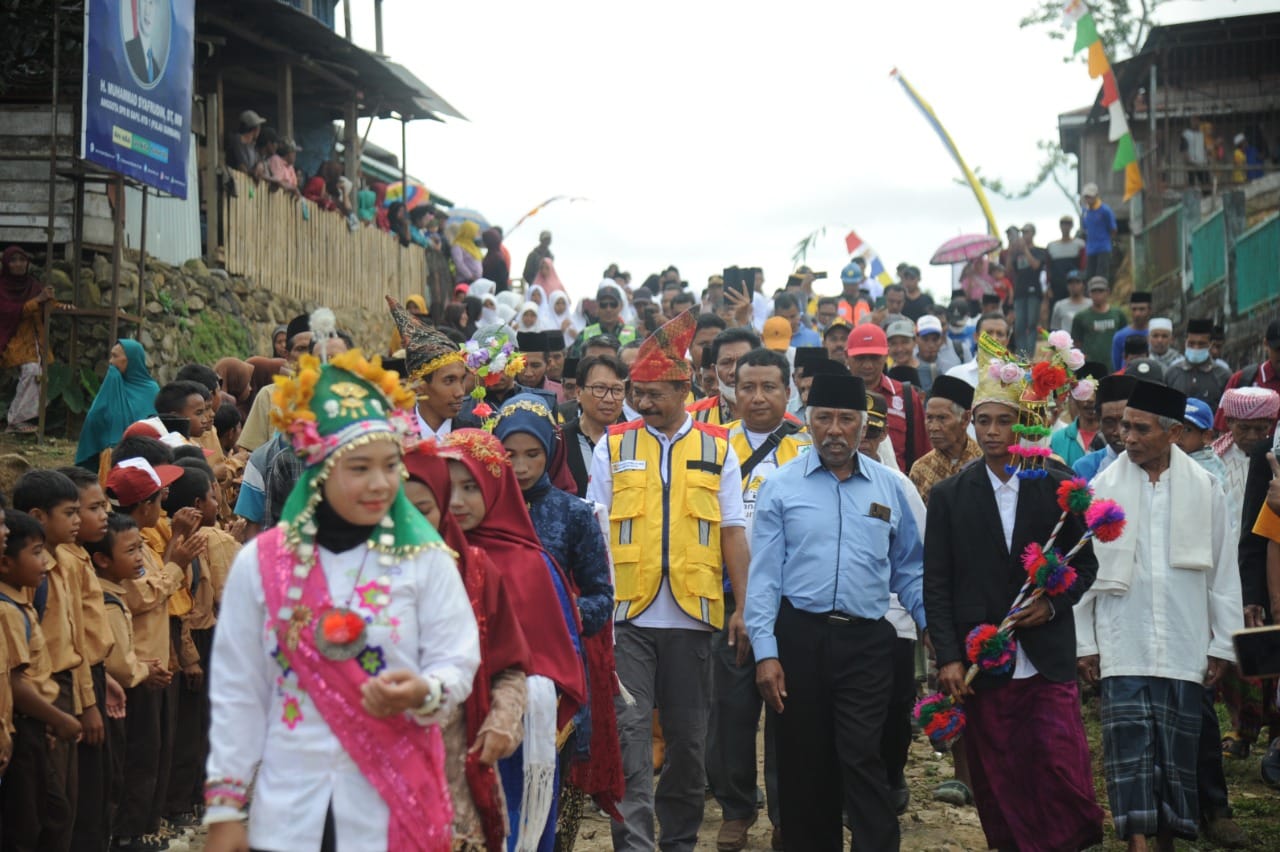 Sosialisasi Pelaksanaan Pengerjaan Ruas Jalan Batulanteh-Tepal Pada Tahun 2022 Sampai 2023