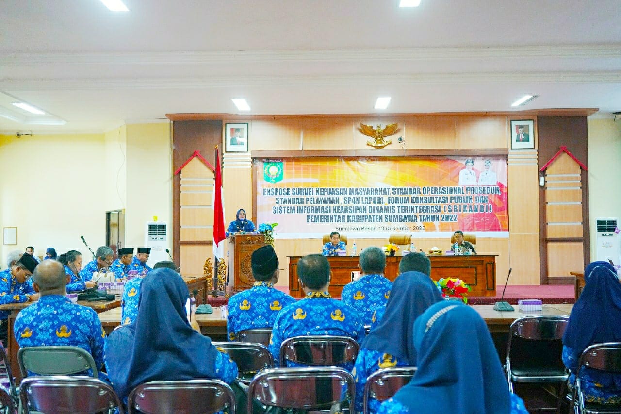 Wakil Bupati Sumbawa Membuka Ekspose Survey Kepuasan Masyarakat (SKM) Unit Penyelenggara Pelayanan Publik Kabupaten Sumbawa 