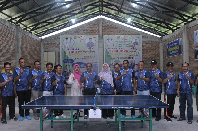 Wabup Novi Buka Gelaran Kejuaraan Tenis Meja Gemilang CUP II