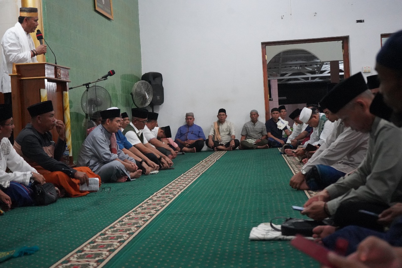 Safari Ramadhan Perdana, Bupati Sumbawa Ajak Pembangunan Berlandaskan IMTAQ dan IPTEK