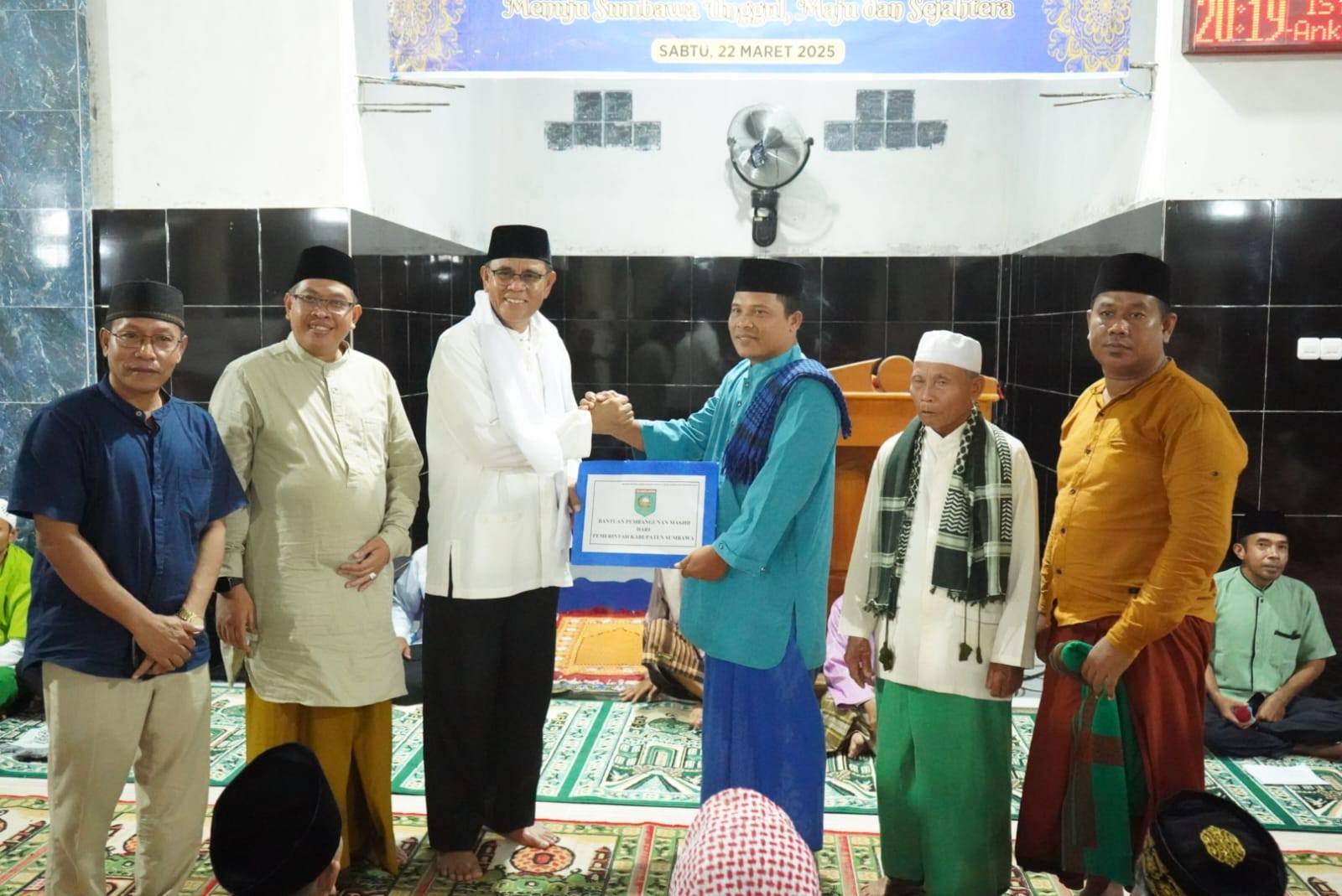Bupati Sumbawa Gelar Safari Ramadhan di Masjid Nurul Iman Dusun Hijrah 2, Kecamatan Lape