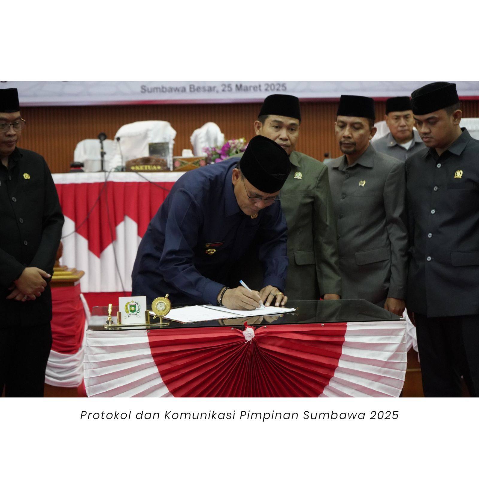 Bupati Sumbawa Sampaikan LKPJ 2024 dan Rancangan Awal RPJMD 2025-2029 dalam Sidang Paripurna DPRD