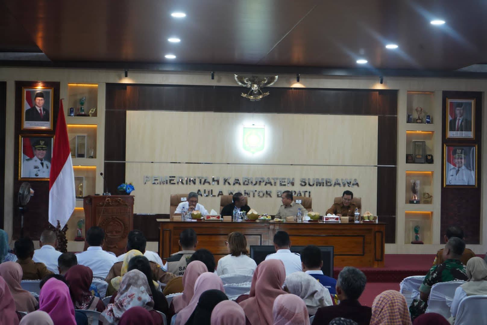 Mentan RI Pimpin Rakor Peningkatan Produksi Padi dan Jagung NTB di Sumbawa: Dorong Hilirisasi dan Industrialisasi Pertanian