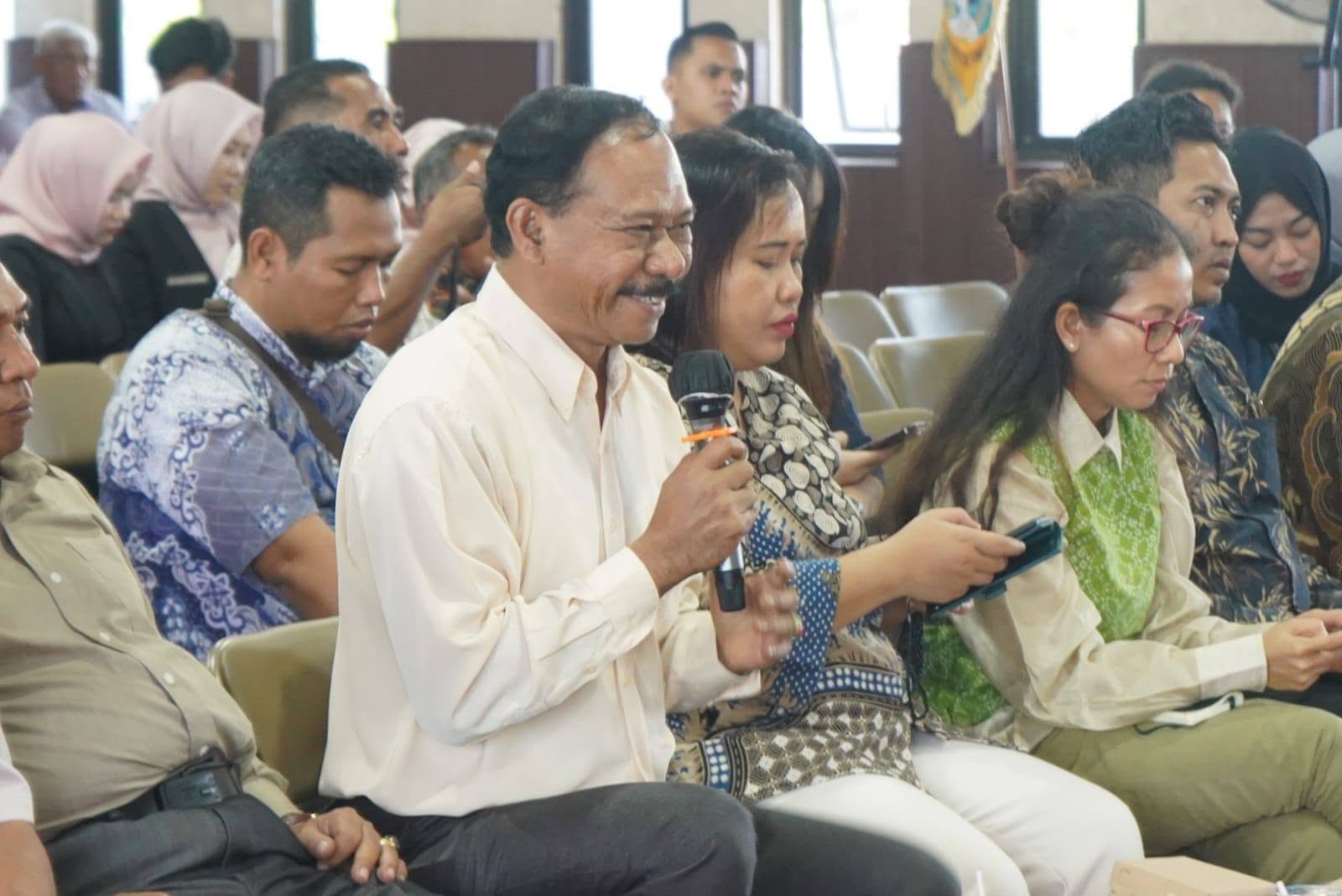 Komisi V DPR RI Kunjungi Sumbawa, Bupati Sampaikan Kondisi Jalan yang Memprihatinkan