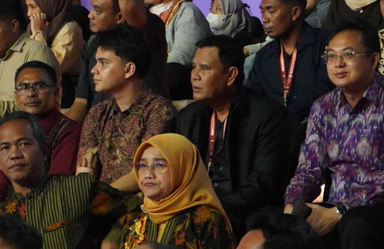 Bupati Sumbawa Hadiri Malam Perpisahan Rakernas JKPI XI di Yogyakarta
