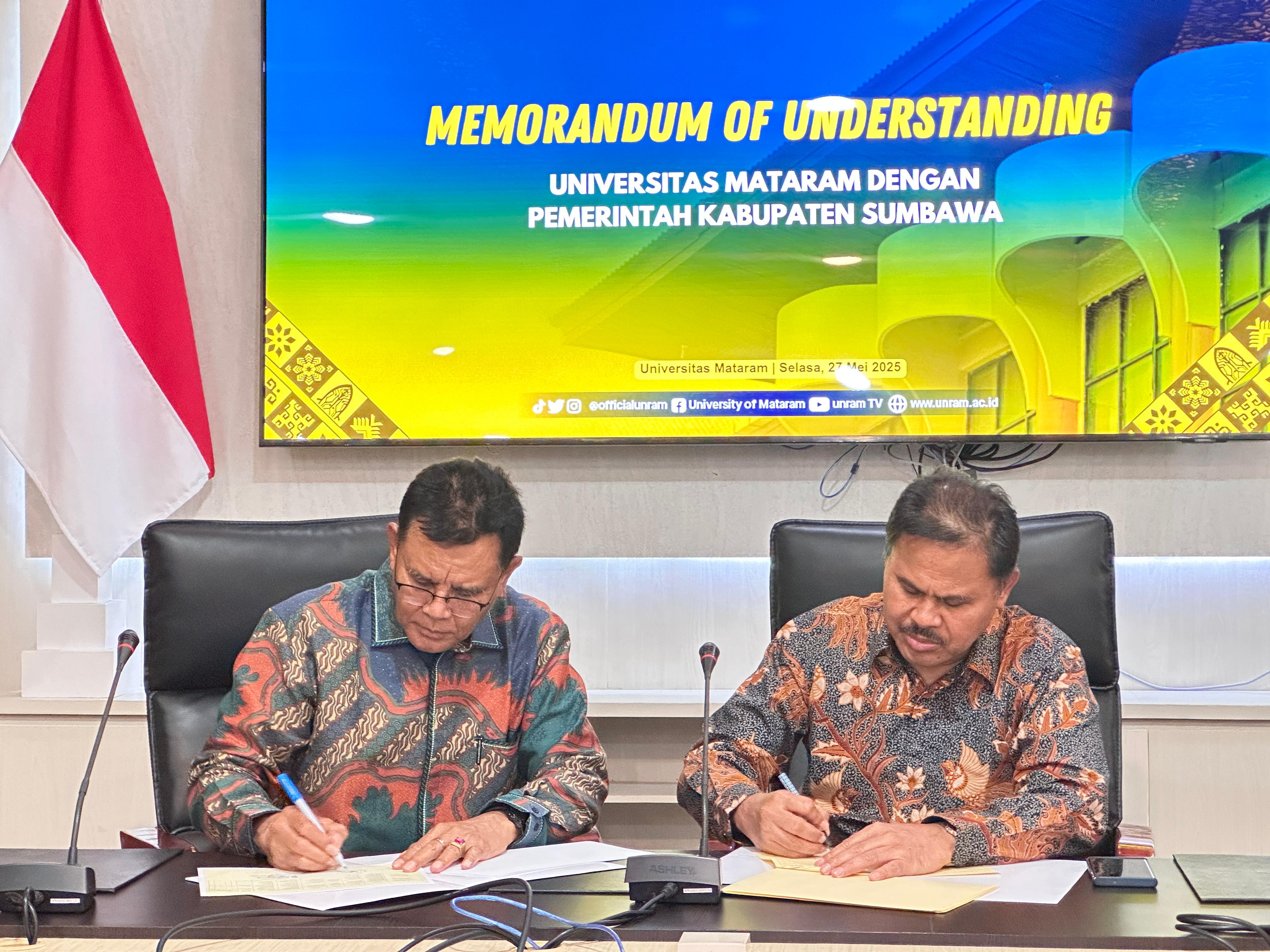 Pemkab Sumbawa dan UNRAM Jalin Kerjasama Beasiswa Kedokteran dan Farmasi untuk Putra-Putri Daerah