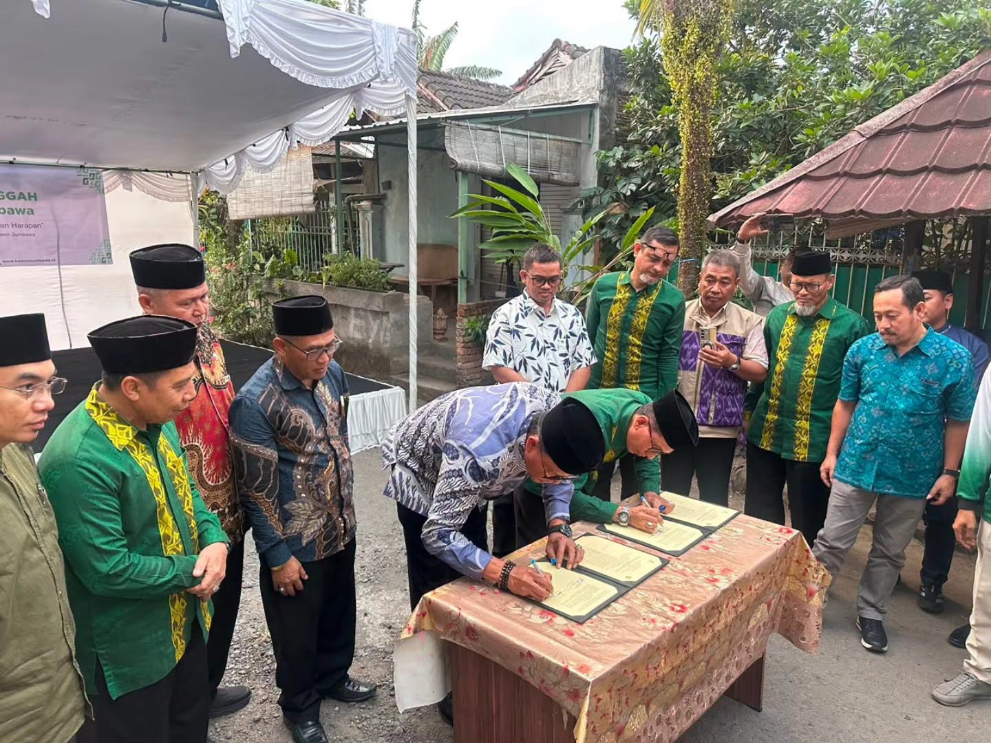 Bupati Sumbawa Resmikan Rumah Singgah BAZNAS di Mataram, Perkuat Sinergi Penanggulangan Kemiskinan Berbasis Zakat