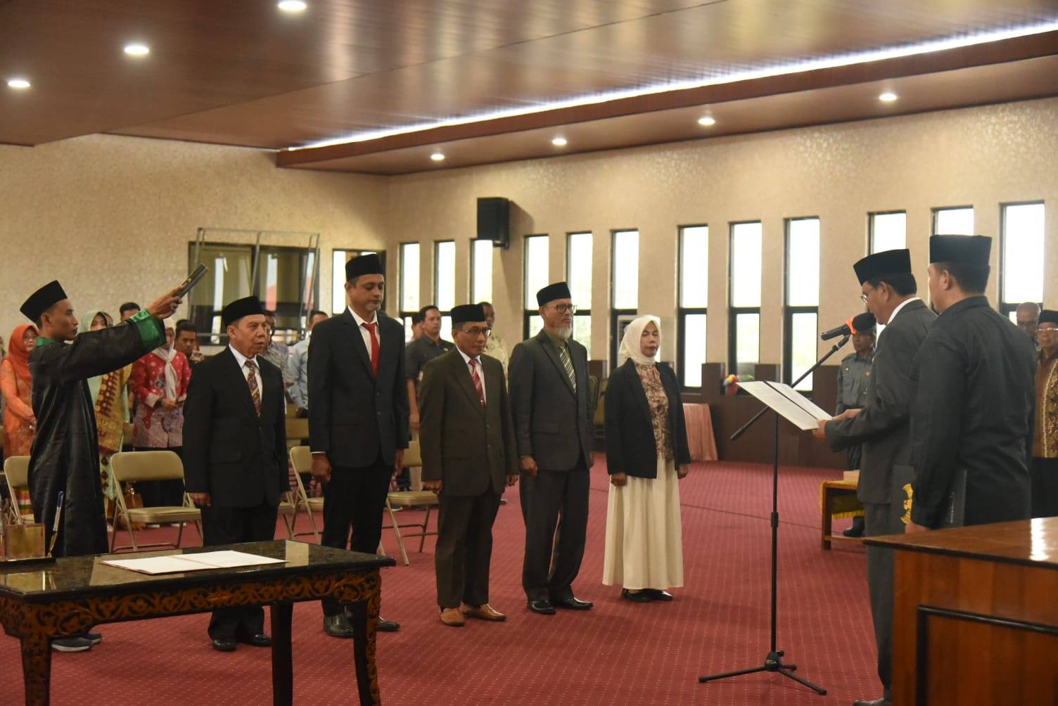 Bupati Sumbawa Lantik Ketua dan Wakil Ketua Baznas 2025–2030 Perkuat Sinergi Zakat untuk Kesejahteraan Ummat 9.10.25
